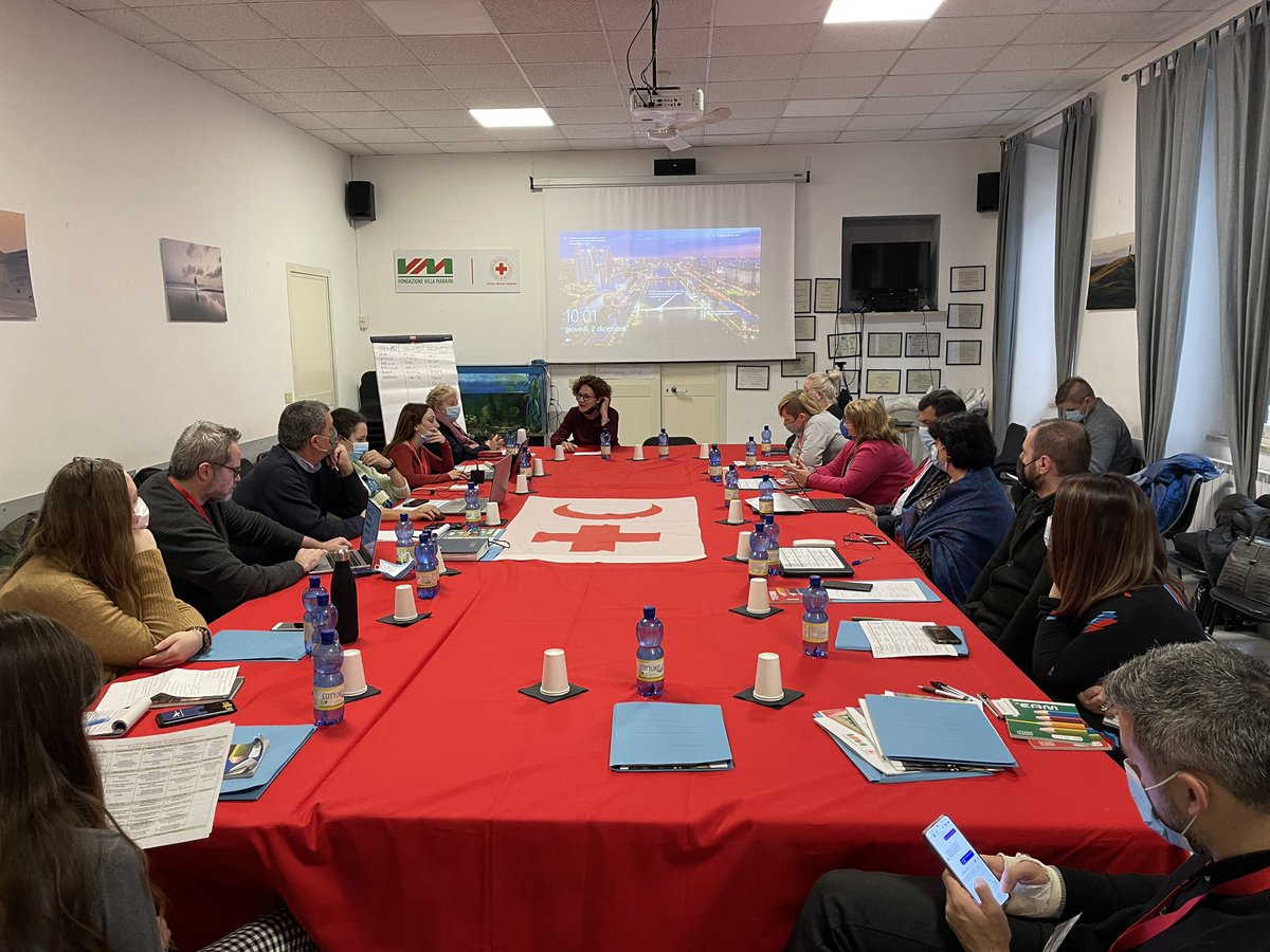 VillaMaraini's tweet photo. #2december at Villa Maraini 4th day of training course on drugs abuse, with working groups to do a SWOT analysis on the role of CSOs &amp; #RCRC societies in the field of substance abuse #drugsabuse #harmreduction #VillaMaraini #CroceRossa https://t.co/ezmM4Umlrk