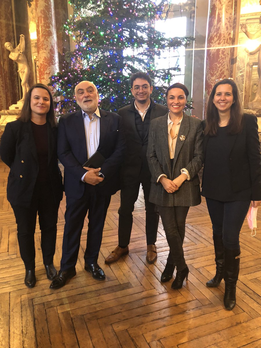 PM_DUFRAISSE's tweet photo. Et c’est parti pour un #DexteraTourOccitanie à #Toulouse Merci à tous pour votre mobilisation Un programme chargé qui débute avec un accueil républicain de notre Présidente @LudivineAnne et de l’Adjointe au Maire @MartySouhayla Merci @jlmoudenc et @Aimer_Toulouse 🙏 @DEXTERA15 https://t.co/rfkbwZ5j1N