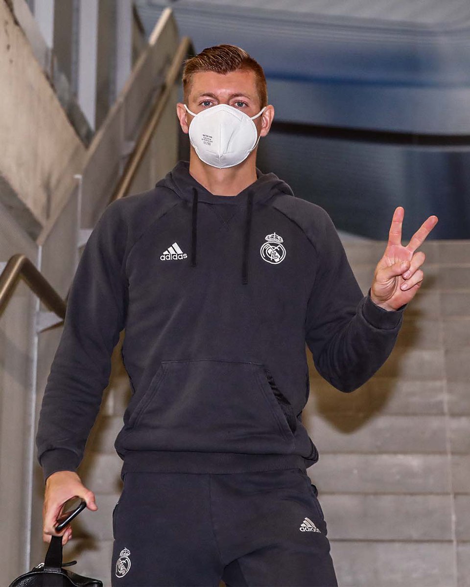 Toni Kroos tweet media