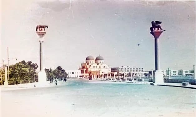AIRL_Onlus's tweet photo. 🇱🇾 #Bengasi #Vintage #BackWhite #Cirenaica #Libia #Libya 🇱🇾 https://t.co/HnbG8C9krD