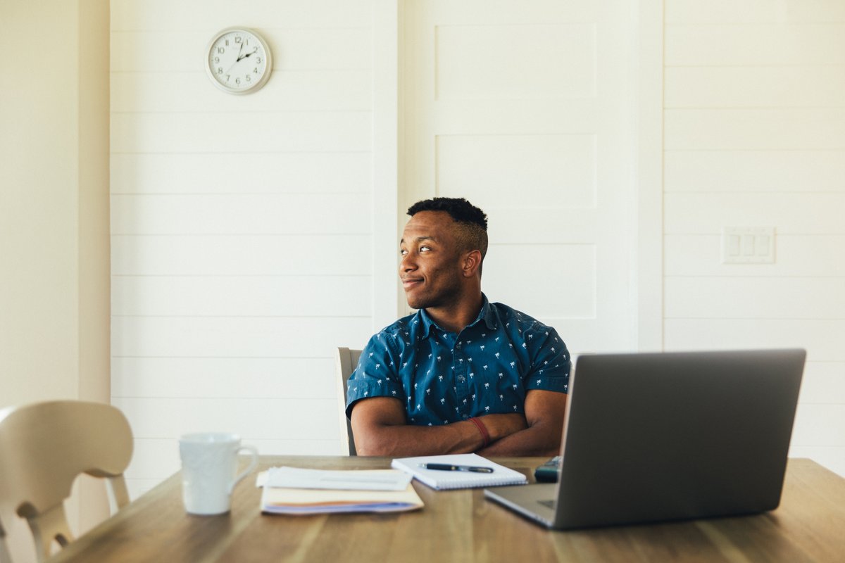 MotleyFoolUKPF's tweet photo. #NationalWriteABusinessPlanMonth kicks off today! Whether you already run your own small business or you're thinking of starting one in the New Year, now could be the perfect time to begin outlining your game plan for 2022. https://t.co/rU46wJolgP