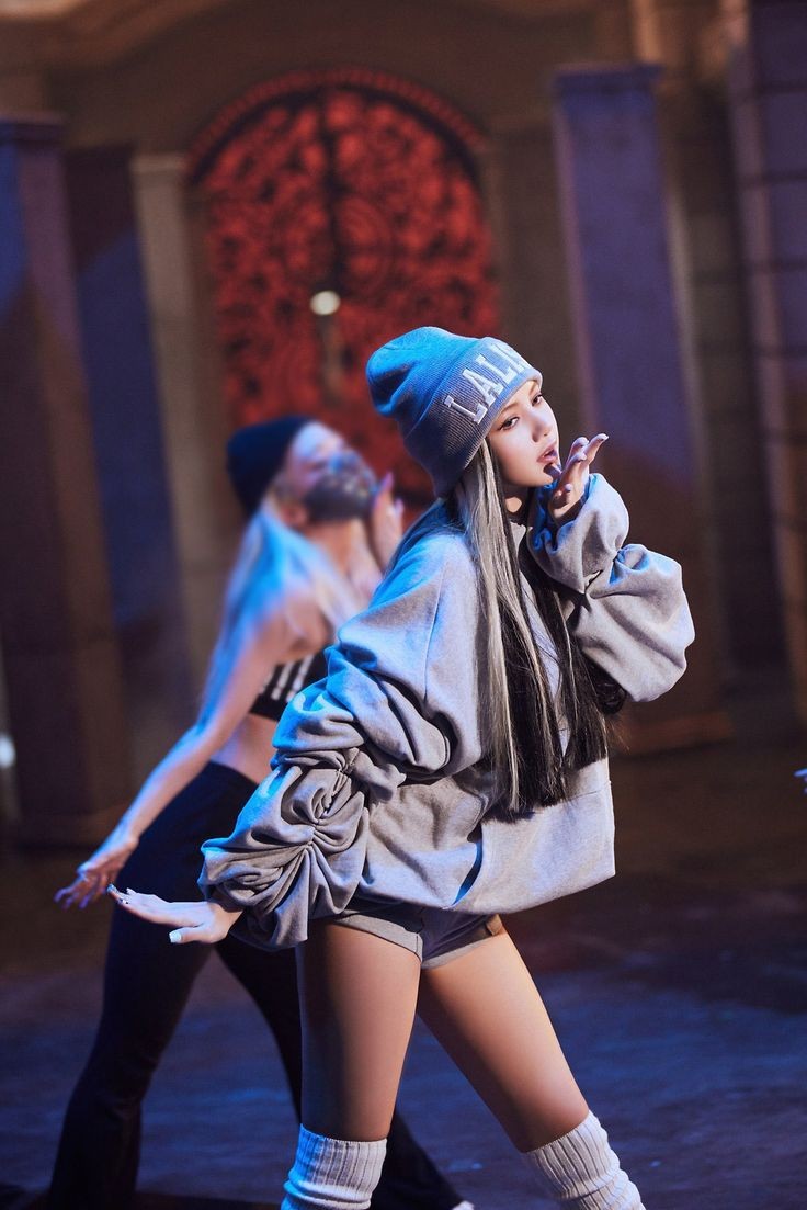 thuwlali's tweet photo. I vote #MAMAVOTE #lisa https://t.co/k5NUw81y4P