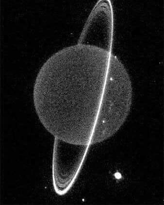 EnsedeCiencia's tweet photo. Urano también tiene anillos, como se ve en esta espectacular imagen tomada por el telescopio Keck, en el Observatorio de Mauna Kea, en Hawaii. 

Imagen: Hubble Web Space Telescope https://t.co/nHm5iI6yEK