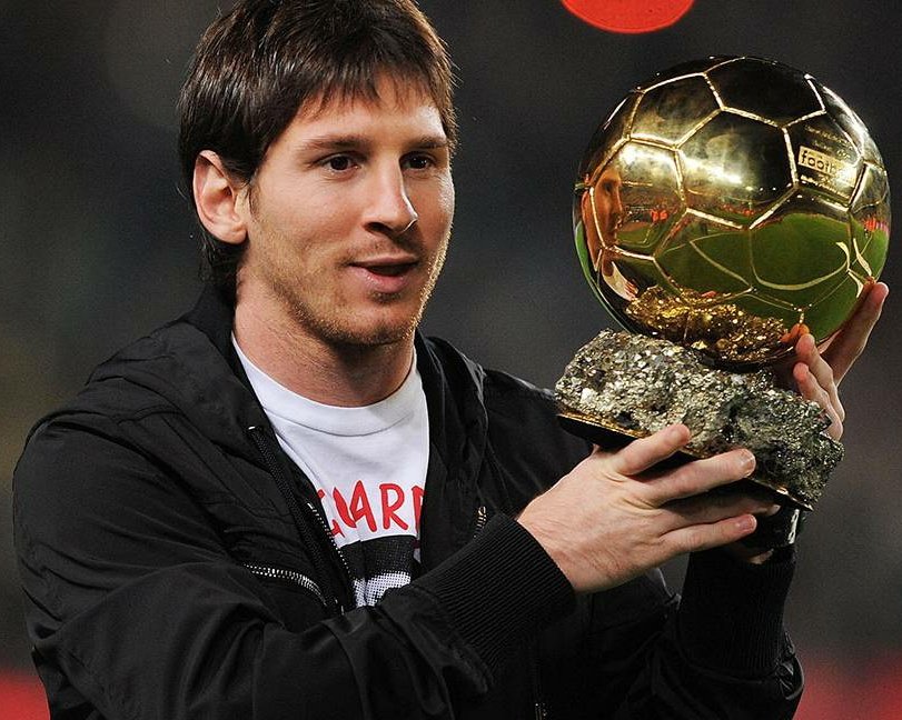 HamzaOff4's tweet photo. Mbappé est meilleur que Messi à 22 ans

Quand Messi         Quand Mbappé
avait 22ans             a eu 22ans https://t.co/EFFaQsbBtA