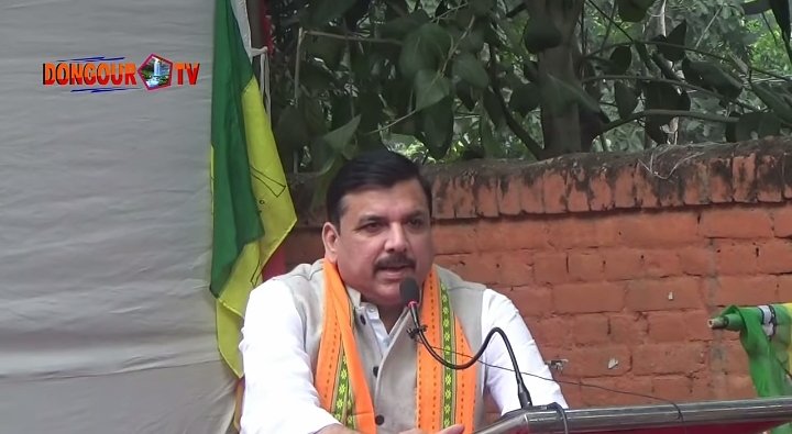 ohsurajit24's tweet photo. Thank you so much @ShivSena @priyankac19 ji @AamAadmiParty @SanjayAzadSln ji @INCIndia @DeependerSHooda ji @dpi4change @CaptRathee ji for your solidarity towards TIPRASA peoples for the movement of Greater Tipraland
#WewantGreatertipraland 
#tipraland 
#thansa 
@PradyotManikya https://t.co/s2wSP7SwiX