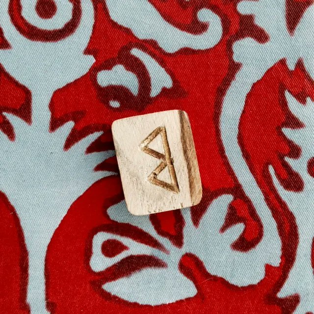 FreyaIngva's tweet photo. #Monthly #Oracle
The main #themes are #familyproblems &/or #domestictrouble; #selfanalysis
Read the #full #version on
IG https://t.co/yrDwoPbttV
FB https://t.co/9NfQz8Pm4S
#diviner #dowser #divining #dowsing #December #oracle #Runes #RuneRede #Berkana https://t.co/mc4Ql0xHLw