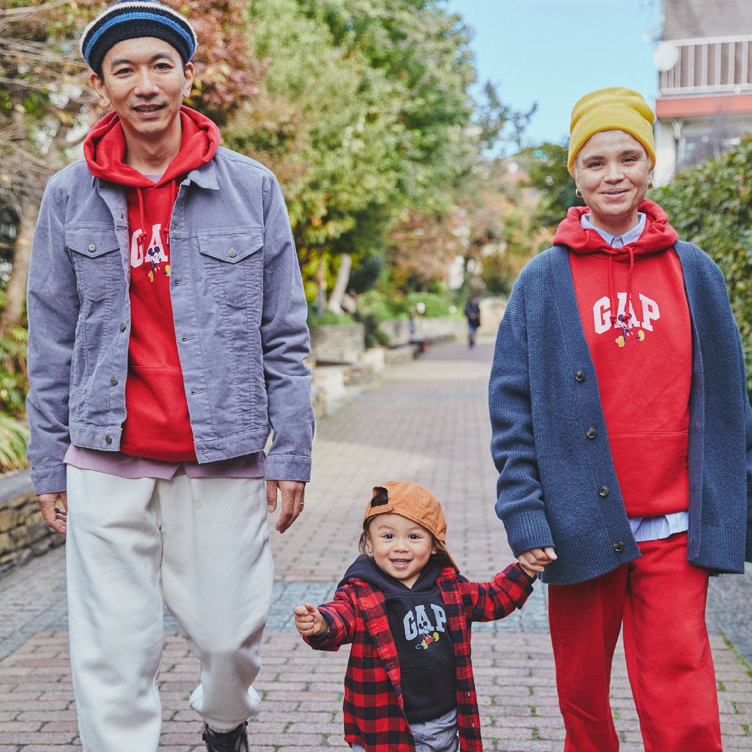 親子ペア ミッキー Tシャツセット　GAP 家族コーデ Disney × Gapファミリーリンクコーデ！のスタイリング | Gap公式