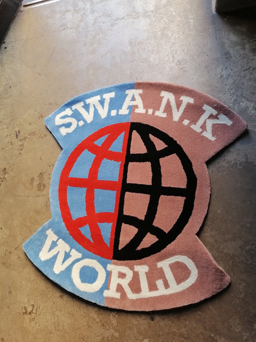 MahootaAfrika's tweet photo. IT'S THE S.W.A.N.K BOYZ vs THE PETTY BOYZ.🌍®️

[DROPPING IN STORE TODAY.
70 JUTA, BRAAM.]

S.W.A.N.K is HUGE!

#BeenRunning
#8thYearIn https://t.co/UzOoULlMca