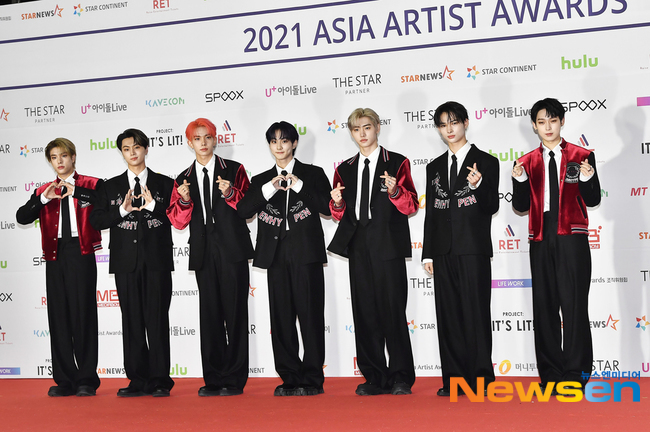 enhypenupdates's tweet photo. [PHOTO] 211202

ENHYPEN on 2021 Asia Artist Awards Red Carpet | K-media photos (1)

ENHYPEN DASHES TO AAA
#ENHYPENon2021AAA #ENHYPEN #엔하이픈 
@ENHYPEN_members @ENHYPEN https://t.co/JruCVIUKmt