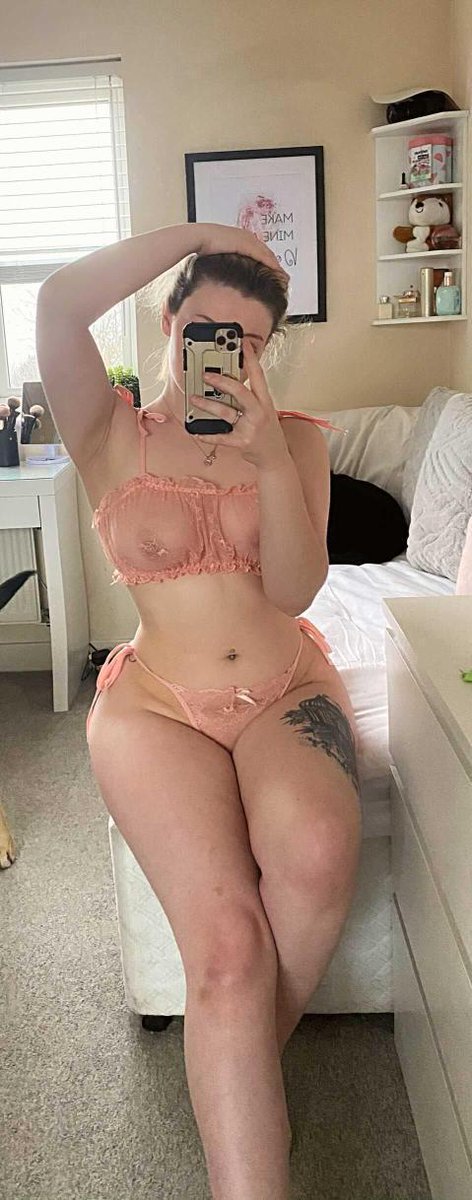 madeintheflames's tweet photo. Oh, is this see-through? Whoops 🤭 https://t.co/HeNf1AJeQa