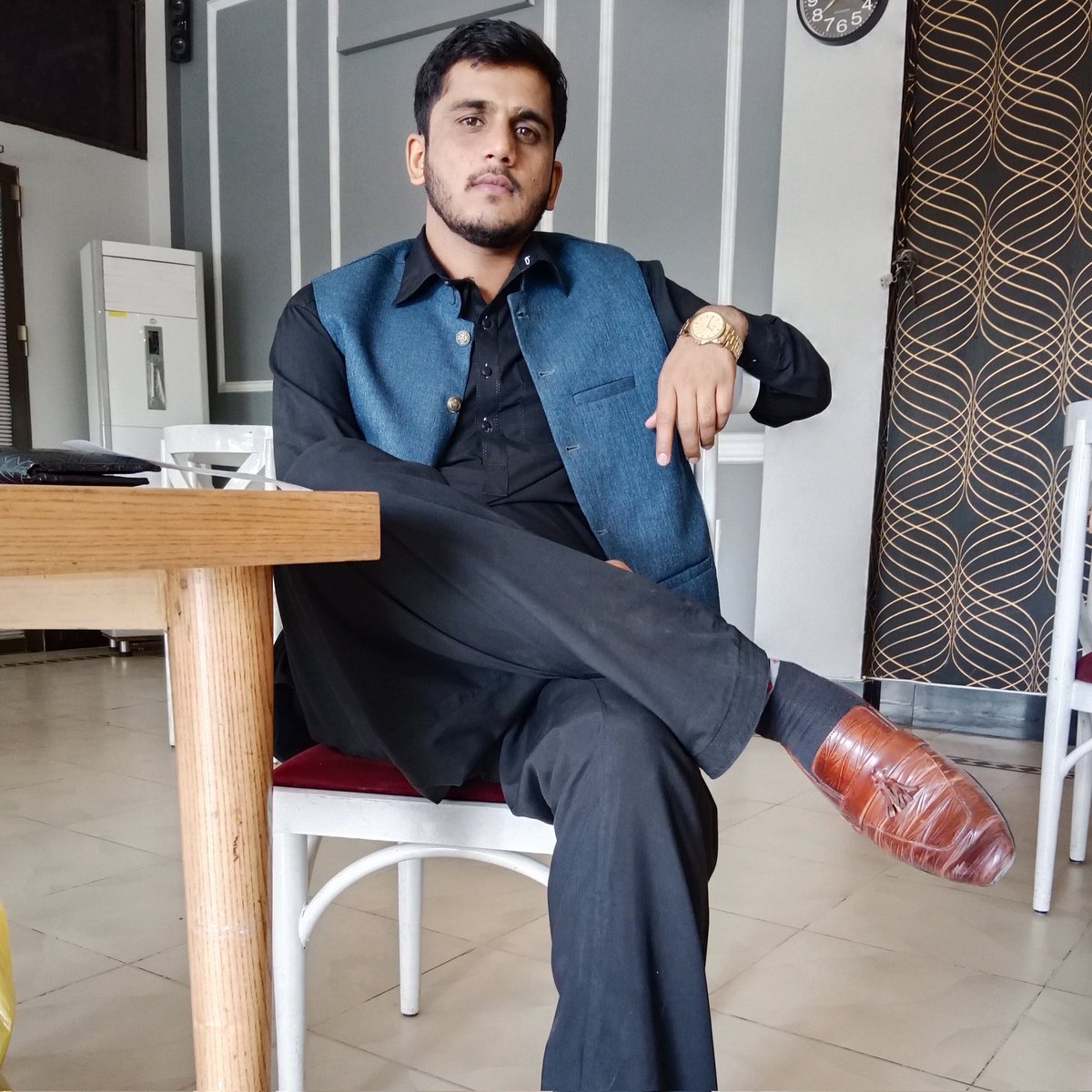 Mujtaba27147446's tweet photo. #NewProfilePic https://t.co/B74lVCFT8r