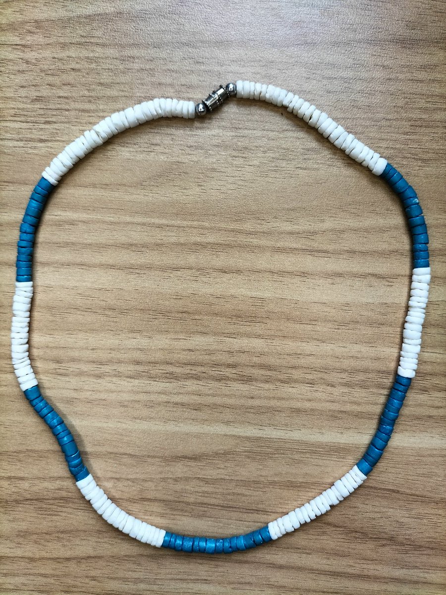 shellworksph's tweet photo. Shell necklaces! We supply puka shell, cowrie shell neckace, bracelet, anklet and other beach accessories from Cebu, Philippines.

#shellcraft #handmade #handicrafts #fashionaccessories #supportlocal #shellworks #pukashells #cowrieshells #beachaccessories https://t.co/XtIlG9pgVd