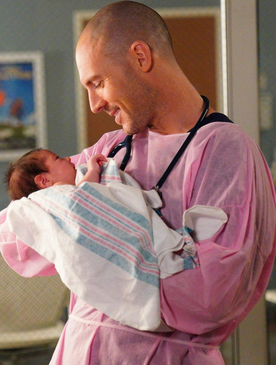 belmastermind13's tweet photo. MY MERHAYES HEART 🤍🤍 #merhayes #mermac #GreysAnatomy https://t.co/p5DsmhjxFt