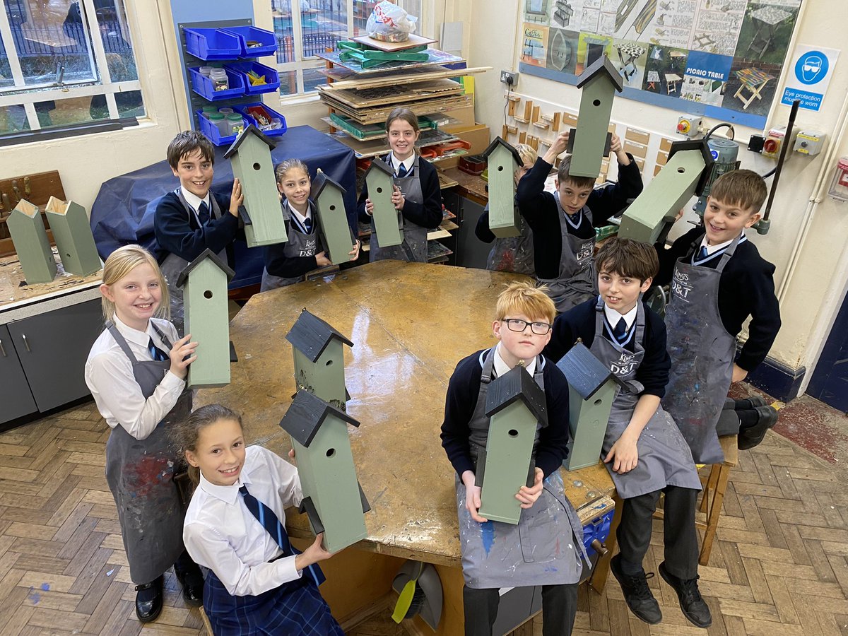 KSGDesignTech's tweet photo. First Form DT Club ‘Double Decker’ bird houses all ready for Xmas.. ssshhhh, don’t tel Grandma! #kingsglos #DTrocks #lookafterthebirds #kingssport https://t.co/oQQ9ut9Uxr