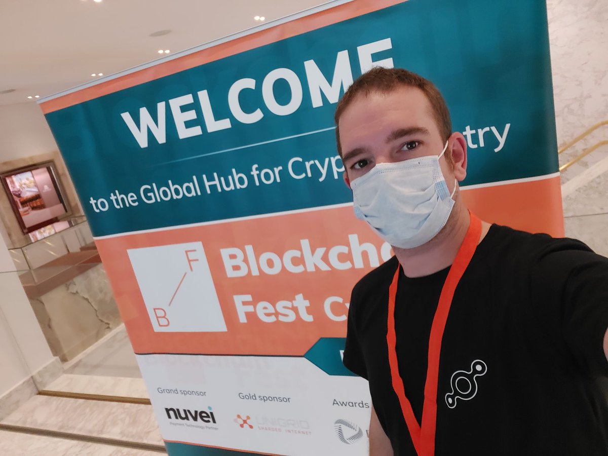 HeliumCyprus's tweet photo. @blockchain_fest Great event! loving it already <3
@WarKettle representing @HeliumCyprus 

#Helium #Cyprus #cryptocurrency #blockchain https://t.co/CsLxaYLx4B