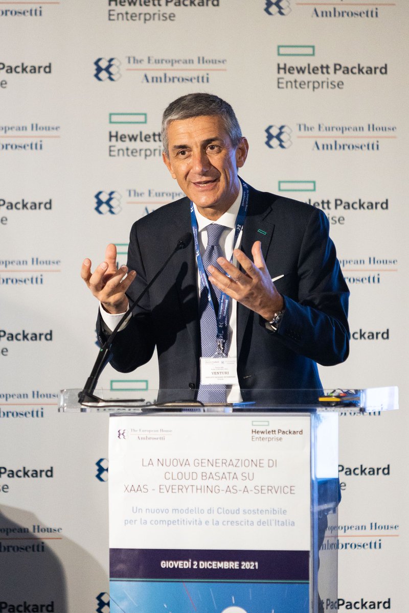 Ambrosetti_'s tweet photo. "L'ecosistema distribuito è incluso nel modello del nuovo Cloud. I dati che vengono inseriti non sono sottoposti al Cloud Act americano." 
@stefano_venturi @HPE_IT #NextGenCloud #Cloud #XaaS https://t.co/uZXOKDINu4
