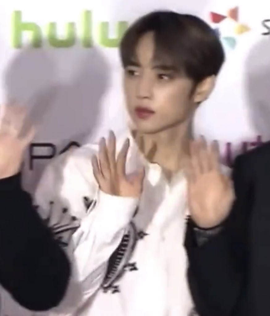 hourly sunhak tweet media