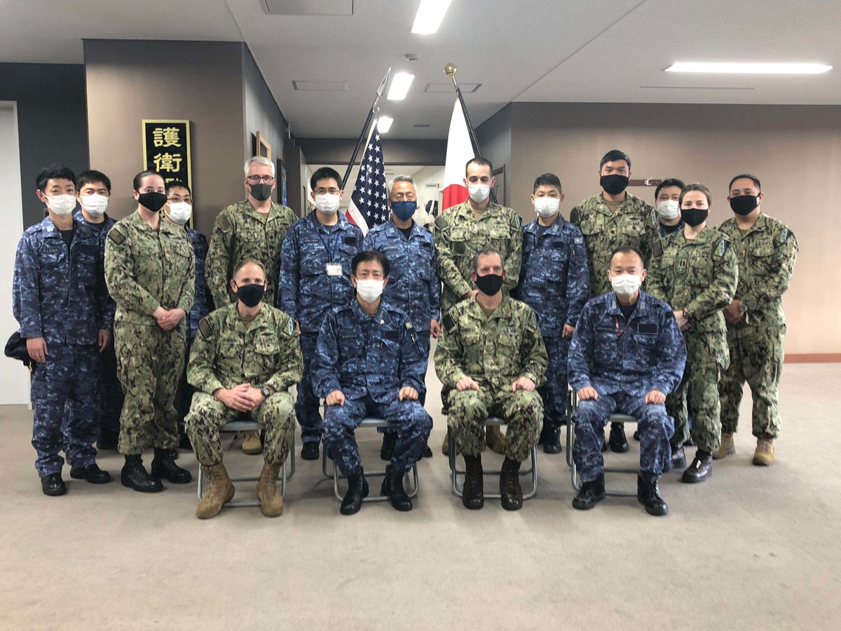 US7thFleet's tweet photo. #CTF70 staff conducted discussions with leadership from the @jmsdf_pao_eng at the Funakoshi Fleet headquarters Nov. 30.
#NavyPartnerships #US7thFleet
Read more here:
https://t.co/CT1lZ9sw87 https://t.co/2xsOCpD5Qi