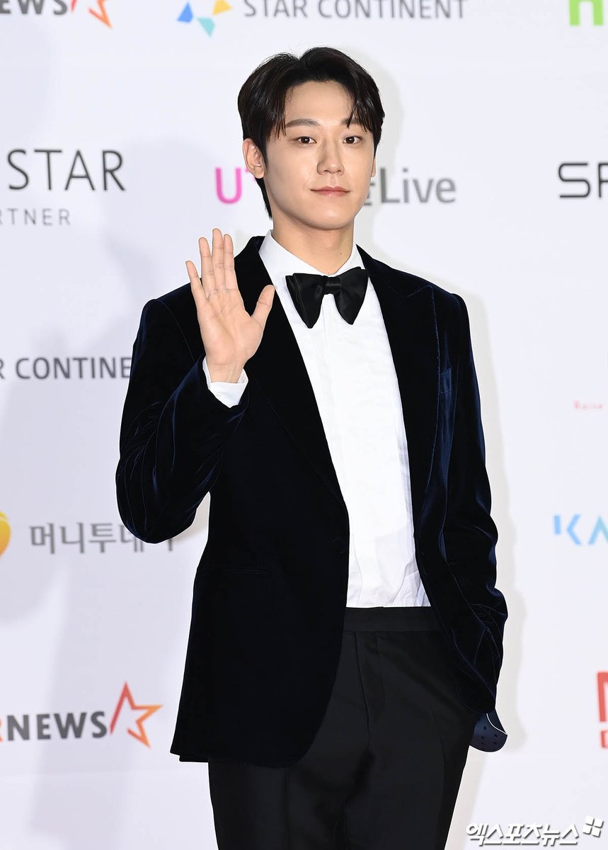 Lee Do Hyun 이도현 tweet media