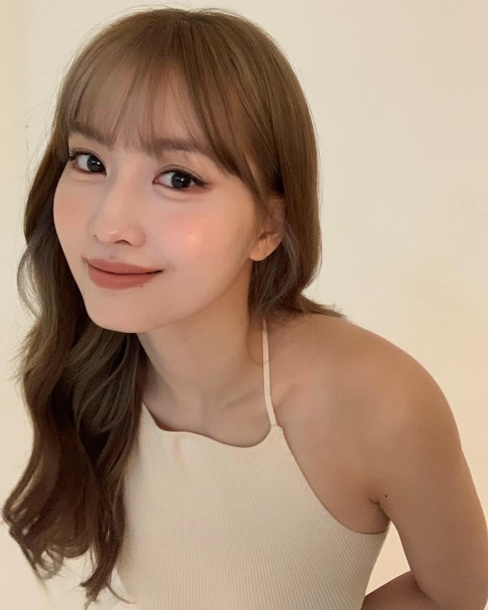 misamodaily's tweet photo. the prettiest girl i’ve ever seen #MOMO https://t.co/t6ofVnJXc2