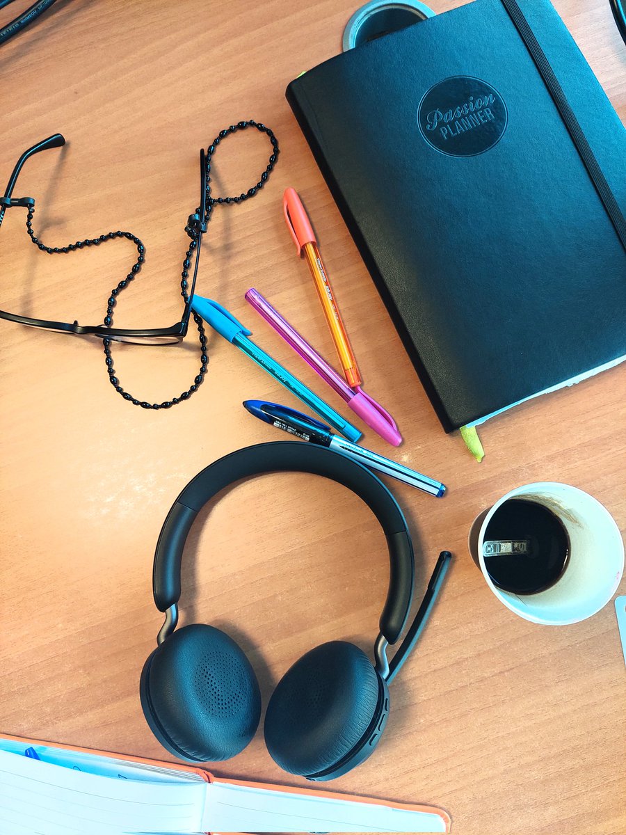 Zora Nouari tweet media