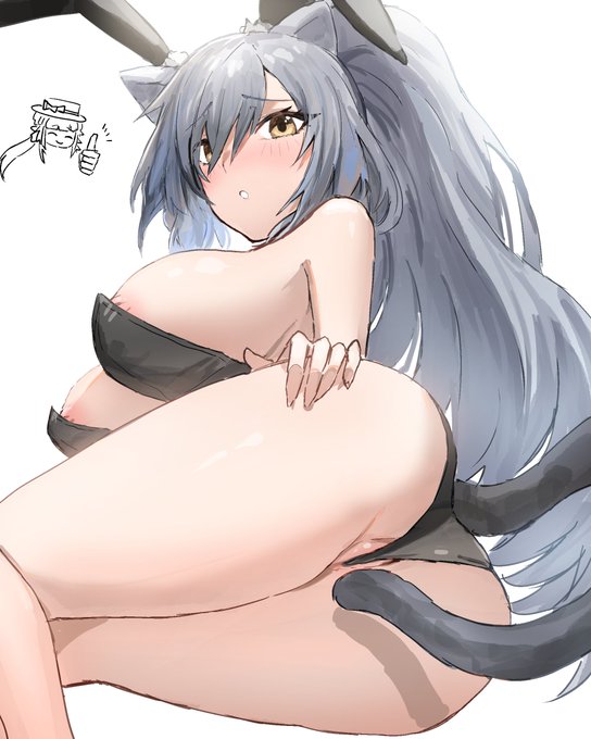 シュヴァルツ!!!もっと足を開きなさい!!!(正論お嬢様) 