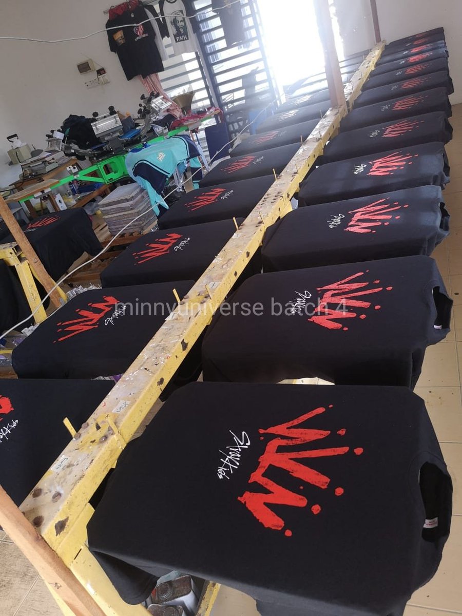 minnyuniverse's tweet photo. [ #minnyupdate ]

i have permanently closed transfer service and just got an update regarding the shirts!! stayweek still under production >< https://t.co/MyviJf7QyK