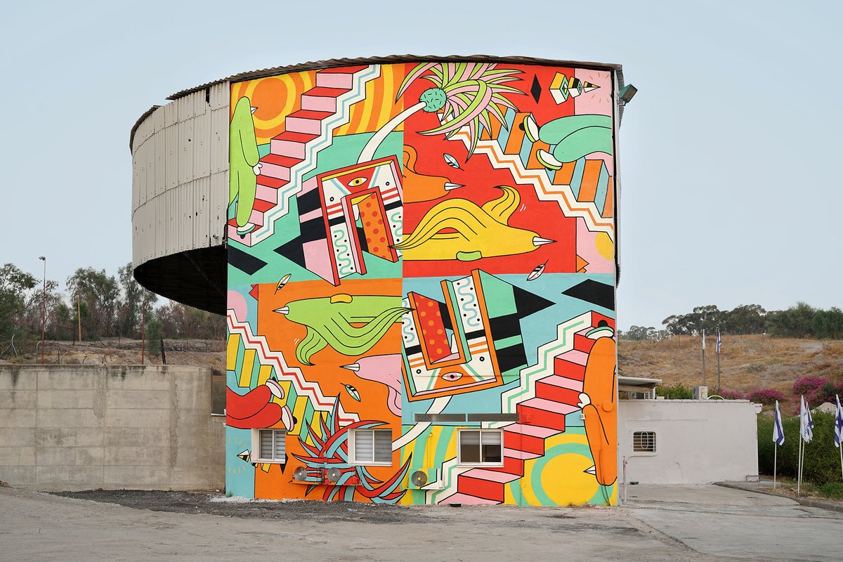 BROTHERS0FLIGHT's tweet photo. Last big mural painted in the Jordan Valley IL, August 2021.

#Brothersoflight #Mural #Largescale #NFT https://t.co/hzKMcrnpP6