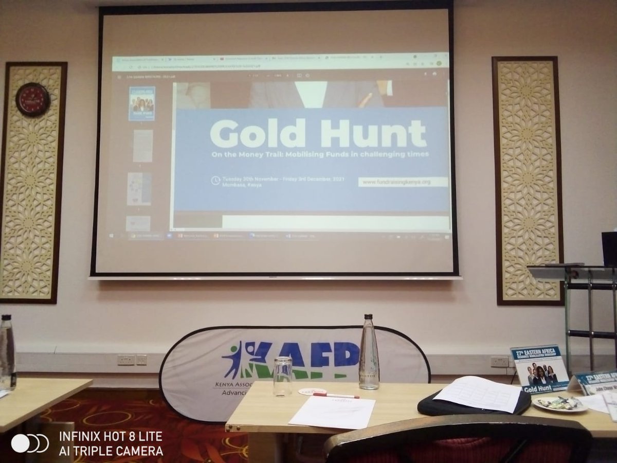 Fundraising_KE's tweet photo. @HandinHandEA
@Fundraising_KE
#GoldHunt2021
#27thEARMW
#KAFP2021 @moritzo2000 We are on day 3 of the Gold Hunt. "Multilateral Donors provide an avenue for large scale funding with fairly less strings attached compared to bilateral donors"- @joe_wangendo https://t.co/QoIxKpQ9sF