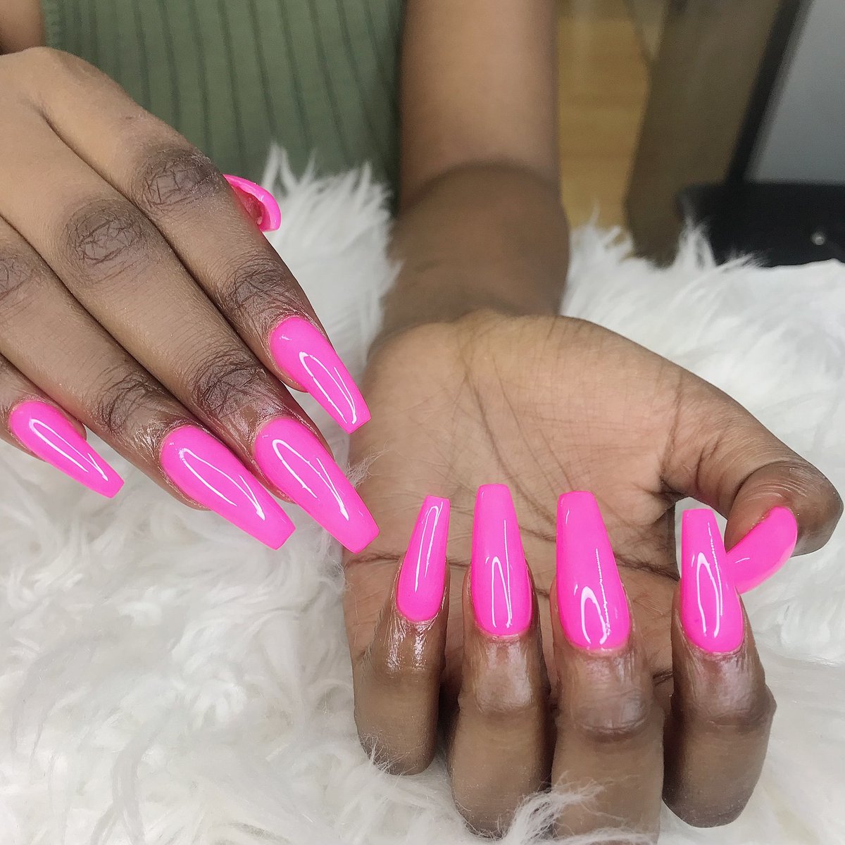 kingstannails's tweet photo. Book your appointment now WhatsApp/call ☎️0738474367.

@kingstannails 🔥🥰❤️ https://t.co/qe5hbsGeYF