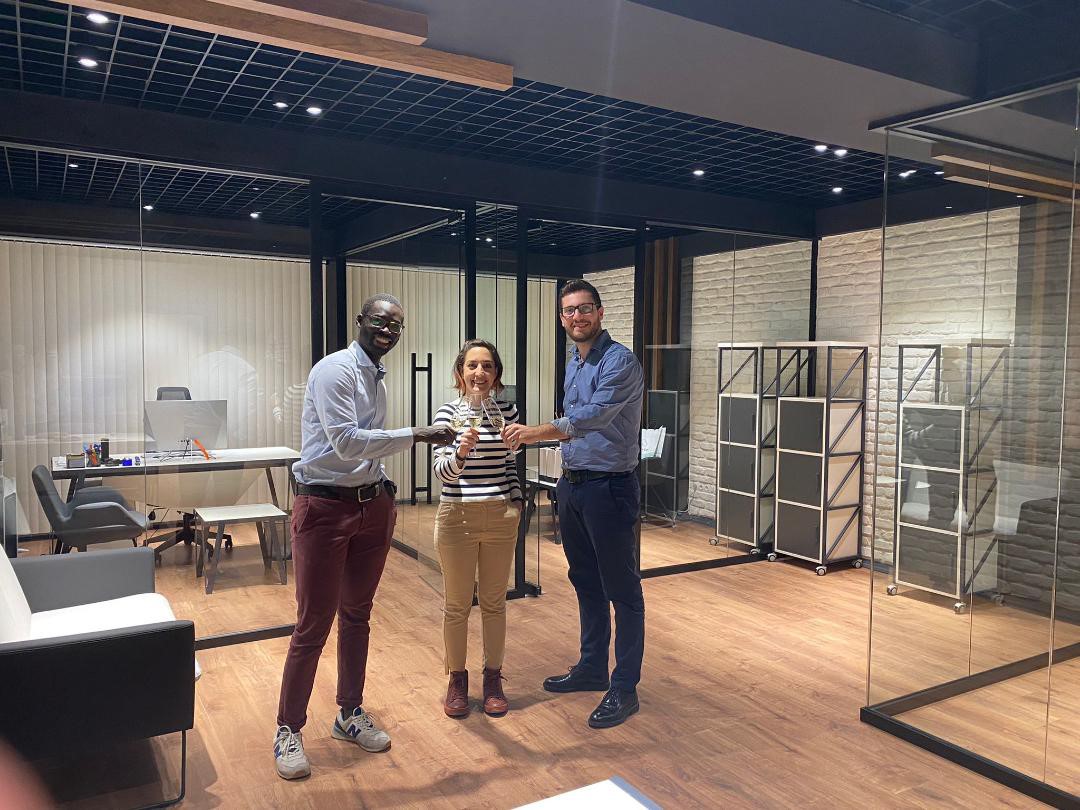 Looking back to last month today, was so nice having you here #tbt

#sinterleghe #ravitex #tipdresser #tipchanger #spotwelding #cutter #bileme #kaynak #puntakaynak #elektrot #electrode #robot #robotics #industrialautomation #welding #weldingrobots #automotive