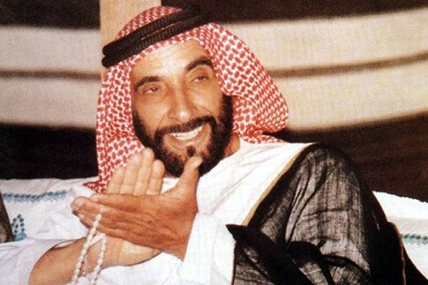 HayaaMohammed5's tweet photo. دارك عروس زينوها بليلة الخمسين 🇦🇪
#اليوم_الوطني_الخمسين #اليوم_الوطني_الإماراتي https://t.co/L1uNx72tmT