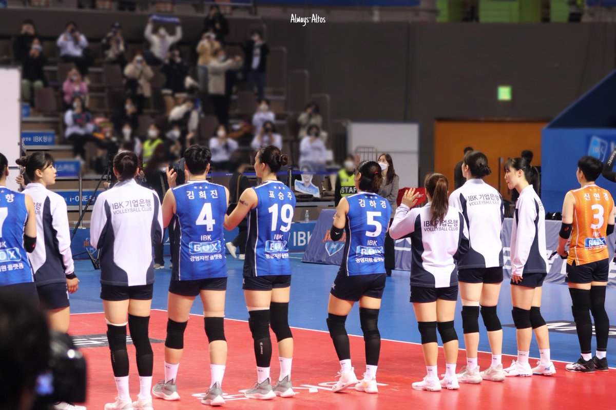 ibk_supp0rt's tweet photo. 오늘 경기도 화이팅💪🔥
우리가 응원할게🙏💙
#AlwaysAltos https://t.co/VOmjrgpwM8