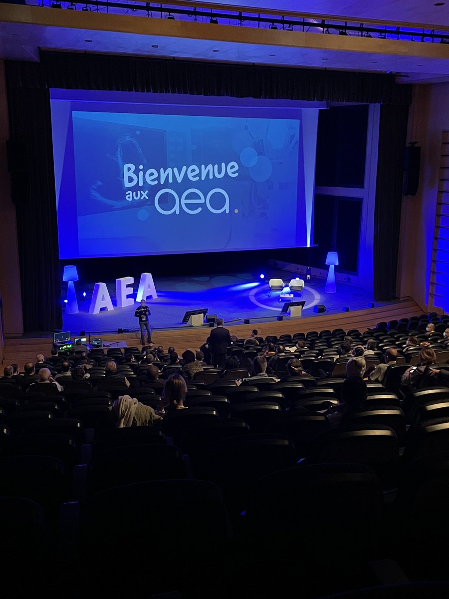 MiceGroupe's tweet photo. AEA 15eme anniversaire 🎂 ! Bienvenue à Clermont-Ferrand pour ces journées d’échanges autour de l’ALR. Nous vous présenterons des simulateurs procéduraux dédiés à l’échographie et toujours des nouvelles solutions en anesthésie-réanimation. https://t.co/BUizWz1uuk