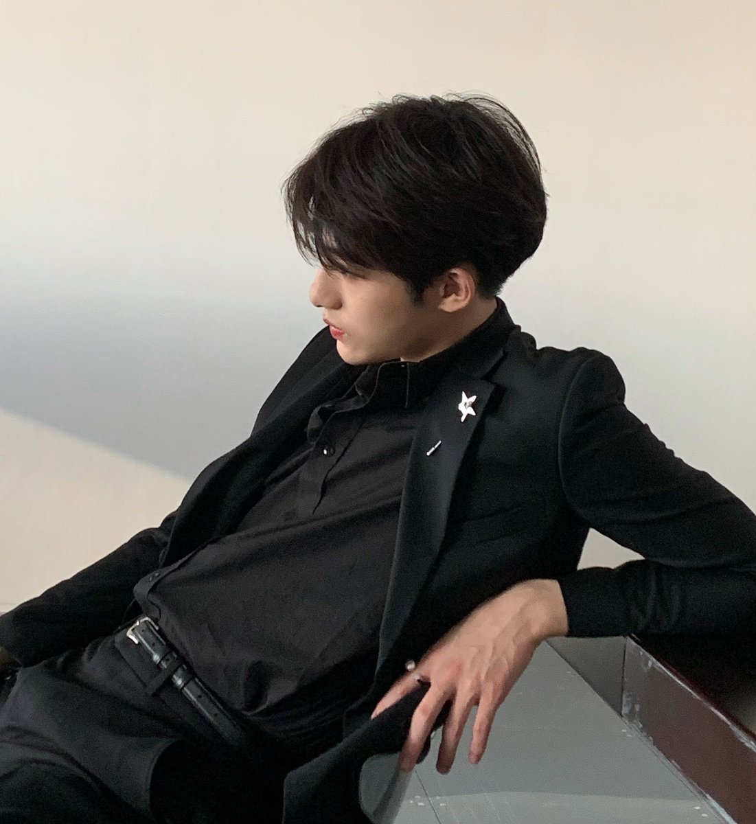 _summer127z's tweet photo. “เลิกกันเลยมั้ย”
“อือ เลิกก็เลิก”
“ทำไมไม่ห้ามอ่ะ”
“ห้ามทำไม คนมันจะไปยังไงก็ไป”
“ก็ห้ามดิ จะได้อยู่อ่ะ”
“จะไปก็ไป เดี๋ยวเราจะพลิกแผ่นดินตามตัวเธอกลับมาได้อยู่ดี”
#winyu https://t.co/Vx58odh5wT
