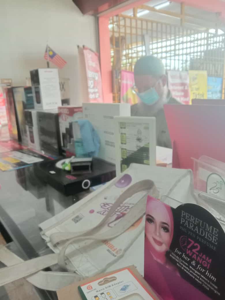 CentreOnexox's tweet photo. Alhamudillah rezeki petang nie Dapat 2pcs simkad onexox plan ultimate35 50GB dan SP FAT5M 10GB 100min expired date 2tahun 4bulan.

#onexoxcentremachang #ultimate35 #spfat5m #onexox https://t.co/Sby918Yt2l