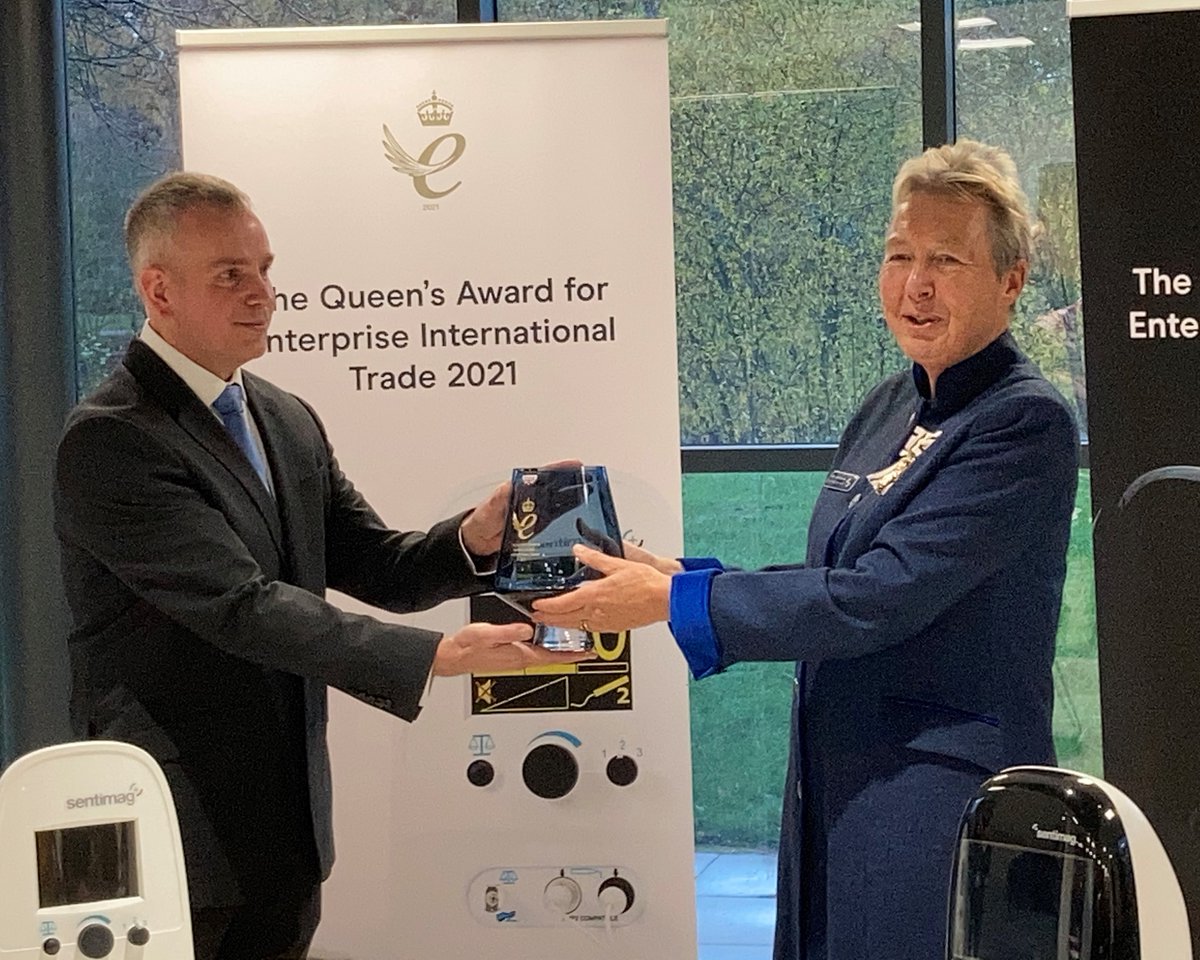 RobertTPollock's tweet photo. Global impact of Cambridge cluster .@endomag Queens Award for #innovation #sustainabilty #socialmobility💚57 patents & life changing breast cancer diagnostics in 43 countries helping +200k women & #NHS to reduce backlog during Covid #Magseed #Magtrace .@Lord_Lt_Cambs .@camcitco https://t.co/tVoarCaEv3