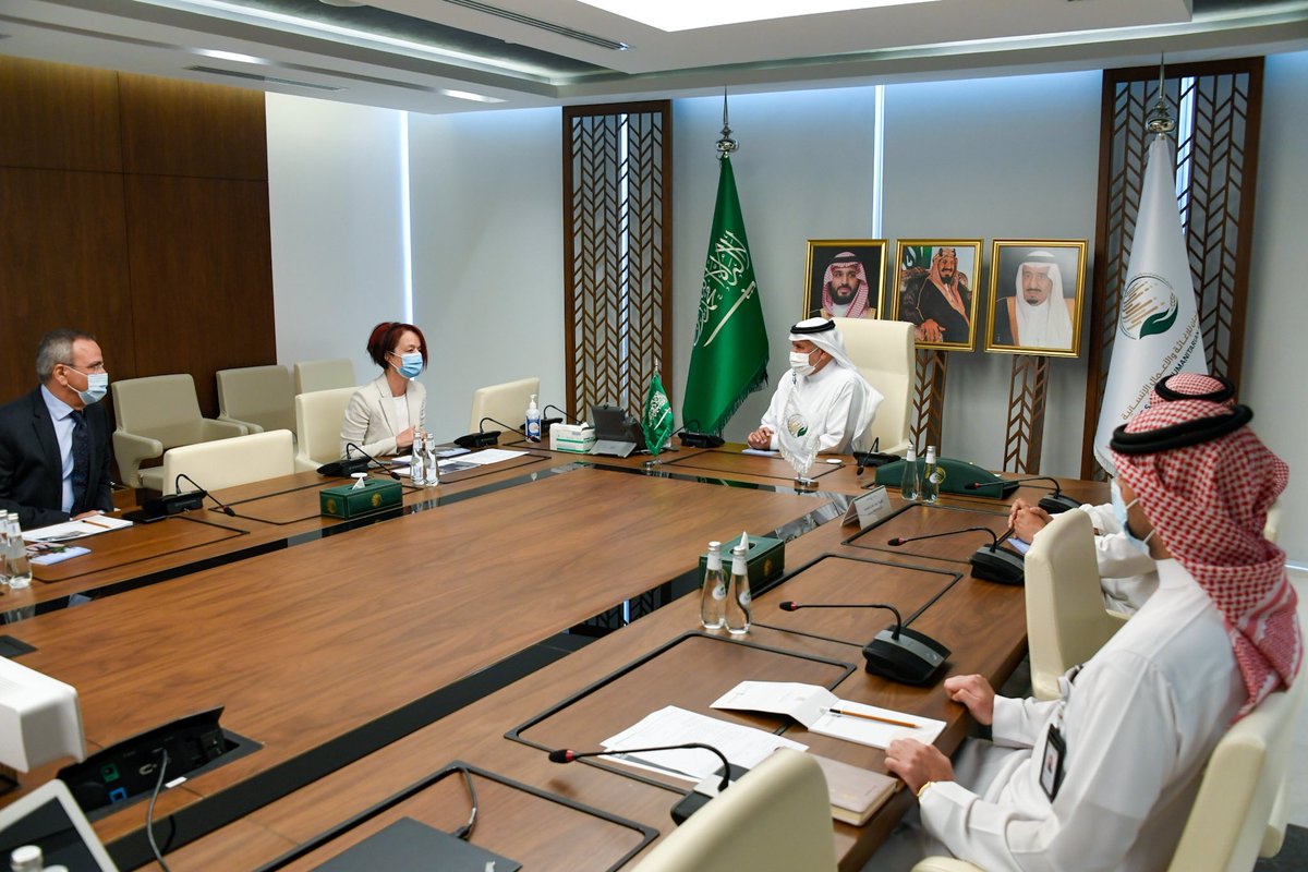 Corinne_WFP's tweet photo. Thank you Dr. Abdallah Al Rabeeah, Supervisor General of @KSRelief_EN &amp; team for an engaging meeting and for all the support &amp; trust provided to @WFP. Saudi Arabia’s contributions saved lives in Yemen &amp; elsewhere. Looking forward to deepen our partnership in the region &amp; beyond. https://t.co/6GkPM3MsAZ