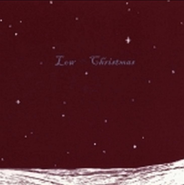 fotihose's tweet photo. Her er mine julefavoritter!
🎄Sufjan Stevens 
👫🏻She&amp;Him 
👨🏻‍🦳Nick Lowe 
❄️Low 

Tar veldig gjerne imot tips til andre gode plater som inneholder julestemning https://t.co/RKhWR2meLg