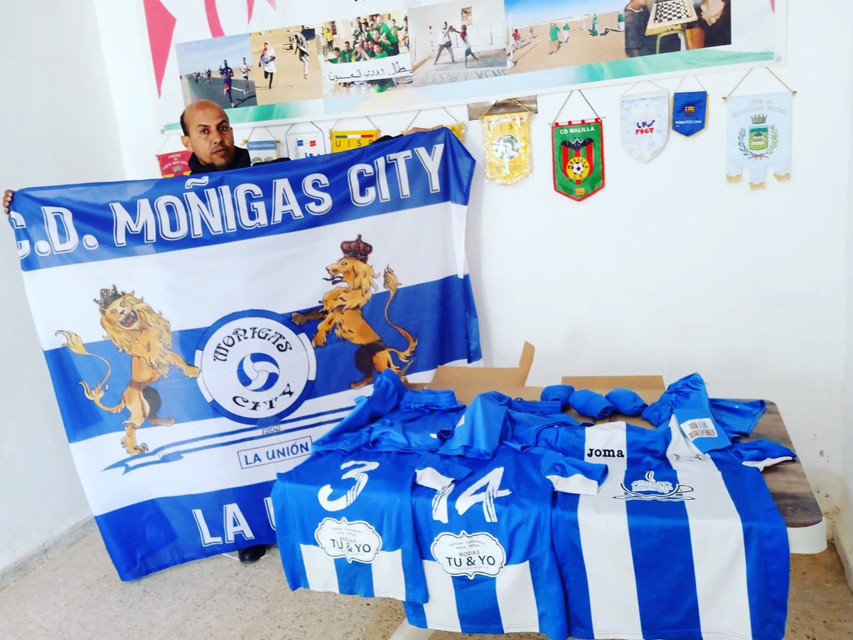 Hemos hecho entrega del material deportivo a la dirección general de deportes, encabezada por el señor  #Brahim_Tit. El material fue donado por el club CD MC La Unión de los Palacios y villafranca

Ya son muchos los clubes q se han sumado a colaborar y cada día son más

#Únete