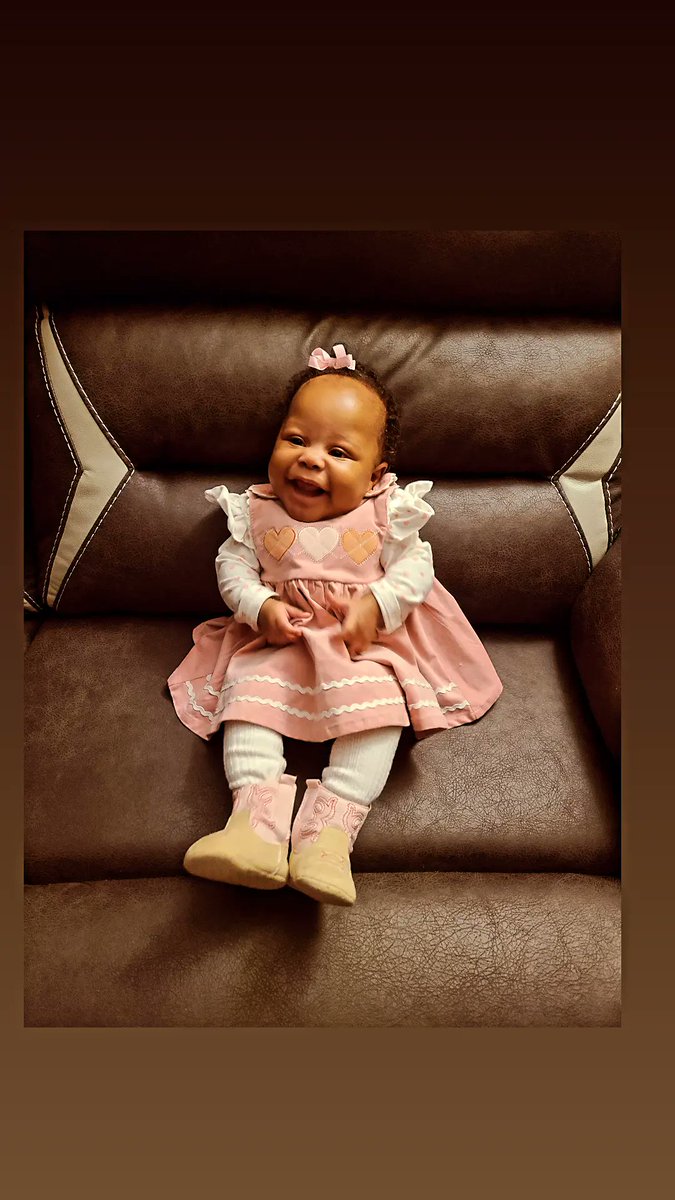 WallerAngelica's tweet photo. Happy 3 months babygirl https://t.co/x58qZP3kRU