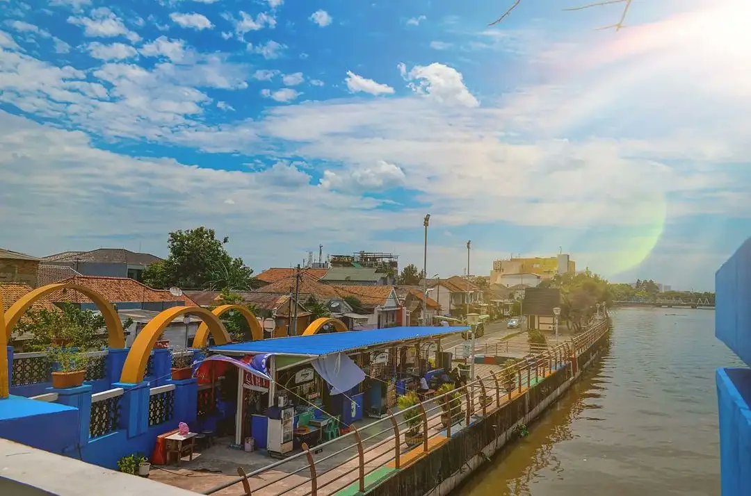 abouttng's tweet photo. Masih menikmati cerah dan indahnya langit Tangerang hari ini, walau sedikit terik ❤️

Lokasi: Jembatan Berendeng, Kota Tangerang

#abouttng https://t.co/nCzxxptjj0