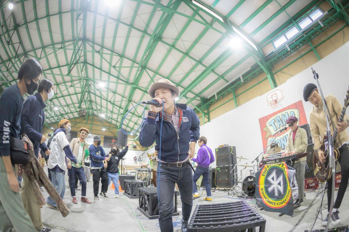 yaccham's tweet photo. 【感写】
ライブという名の光の光奮の中で。
◻︎THE REDEMPTION/東所沢SKIP FACTORY(TAMASONIC)
撮影依頼、お気軽にご相談くださいませ^ ^
#theredemption #リデンプ #東所沢 #skipfactory #tamasonic #ライフワーク #lifework #snap #portraits #ポートレート #スナップ #ライブ #被写体募集中 https://t.co/Y01xwdoyzg