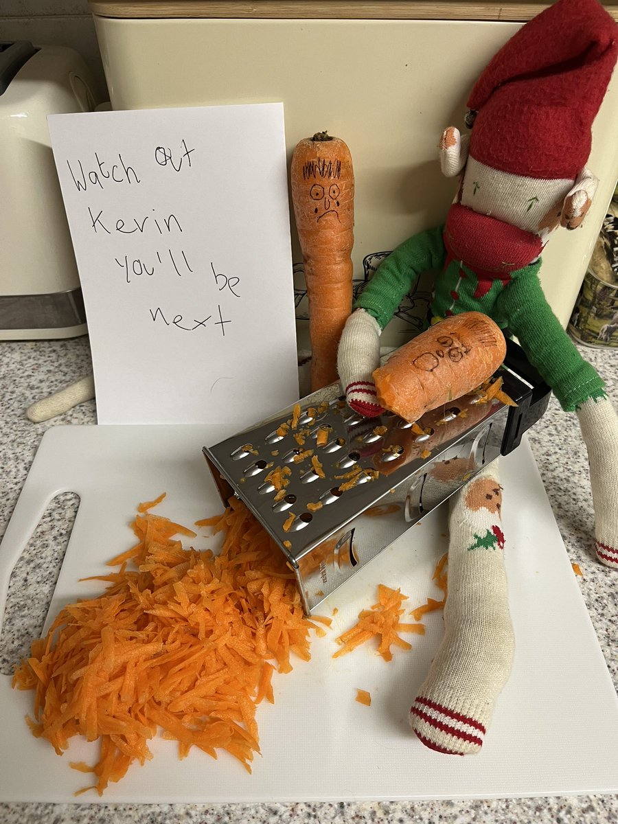 chax45's tweet photo. It’s seems our elf is out to get Kevin the carrot @AldiUK #KevintheCarrot https://t.co/URKOMaXsdz