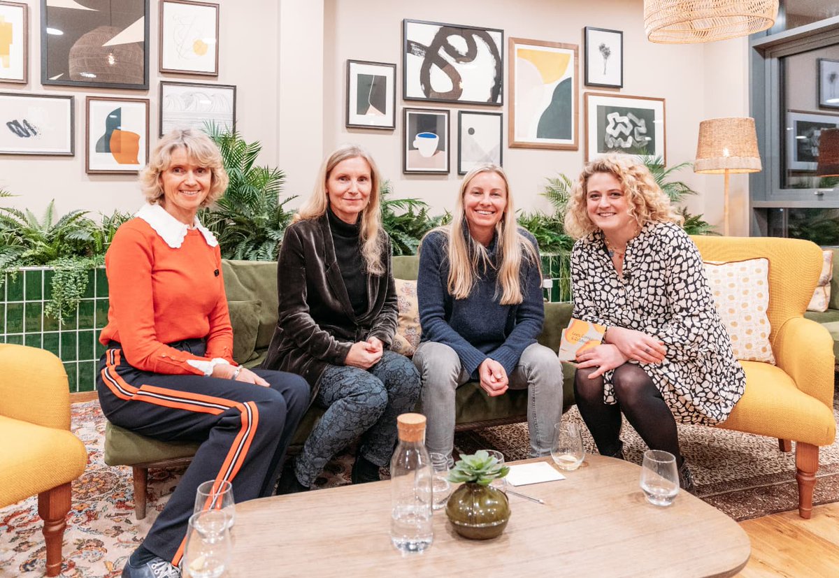 TheMarketingForum_ tweet media