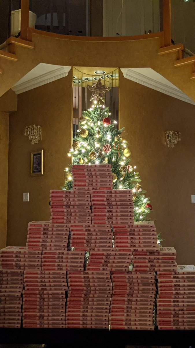 It's going to be the absolute best giving season of all time!  Received our copies of <a href="/12andahalfbook/">Twelve and a Half</a> <a href="/garyvee/">Gary Vaynerchuk</a>. So excited to read this and share copies with everyone! If you're in Greater Vancouver and want a free copy, come visit us in store <a href="/Goodbowl_/">Goodbowl</a> with secret phrase..