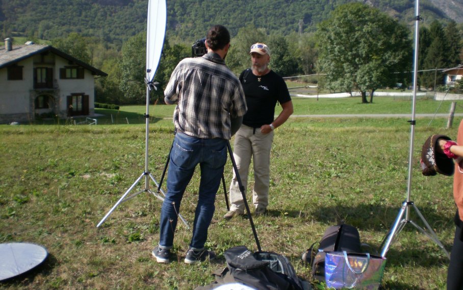 ProCivPiemonte's tweet photo. Nell'ambito del progetto RISK-COM sono stati prodotti 5 video sui rischi in #montagna, 2 per le scuole elementari e scuole medie e superiori; 3 sui rischi in #montagna in inverno, rischi in estate e informazioni per frequentare la #montagna in sicurezza
 https://t.co/k9wzti3wD7 https://t.co/0LEmAWjQJ4