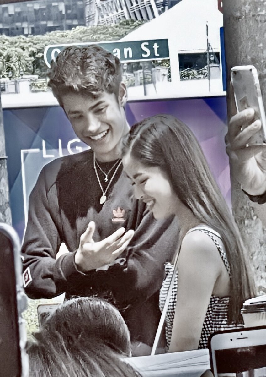 it's been a while since i posted, hi fam i miss you all<33

✨ DonKiss Family ✨
#DonKiss | #DonKissFam