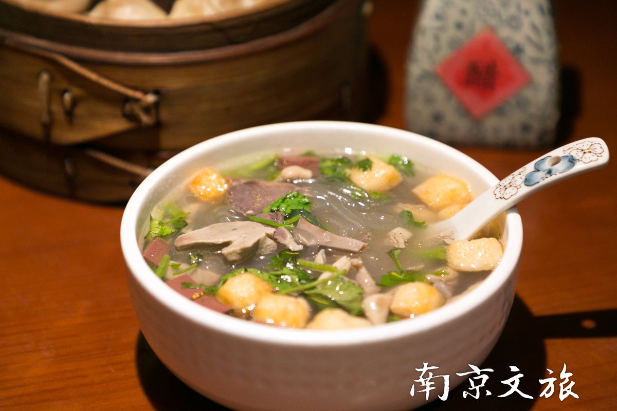 WTEChina's tweet photo. In the cold winter of Nanjing, steaming food can always arouse our inner energy for us to expel the coldness and embrace the warmth. #Nanjing offers you more in winter. 
@GoToNanjing @DiscoverNanjing 
https://t.co/cEwHxbNDgY https://t.co/eI61dUF9v3