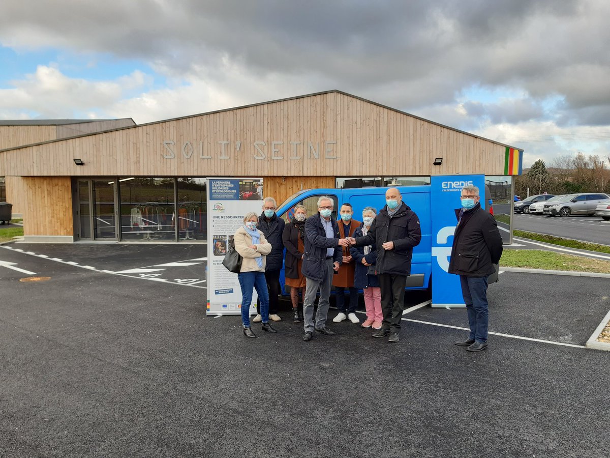 [#Endirect] "c'est un outil indispensable au fonctionnement de notre activité ! Un grand merci à <a href="/enedis/">Enedis</a> ! s'exprime Philippe Walorp, Président de l'association CLIPS Ressourcerie. Une fierté d'accompagner les actions menées sur l'#insertionprofessionnelle #solidarite #inclusion